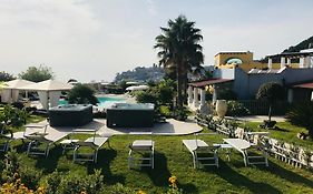 Bougainville Lipari (isola Lipari) 4*